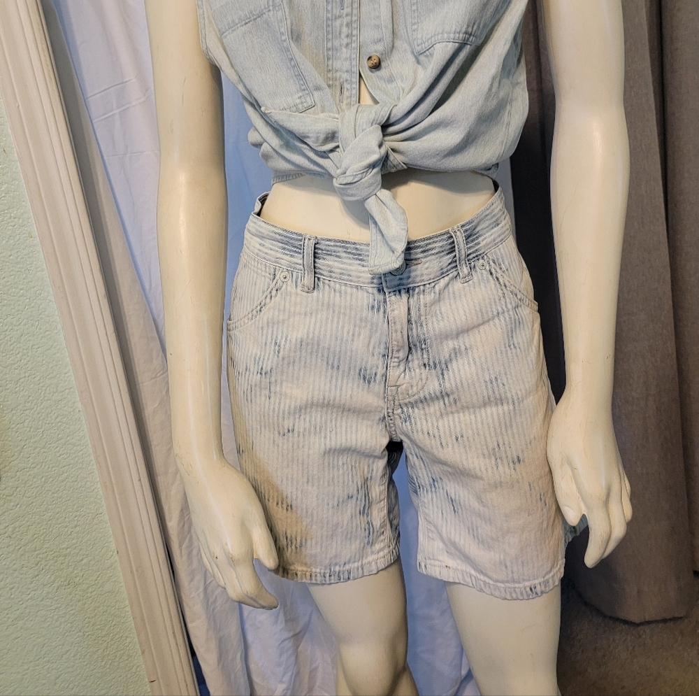 Vtg Y2K London Jean Acid Washed Stripe Shorts Sz 4/30 100% Cotton